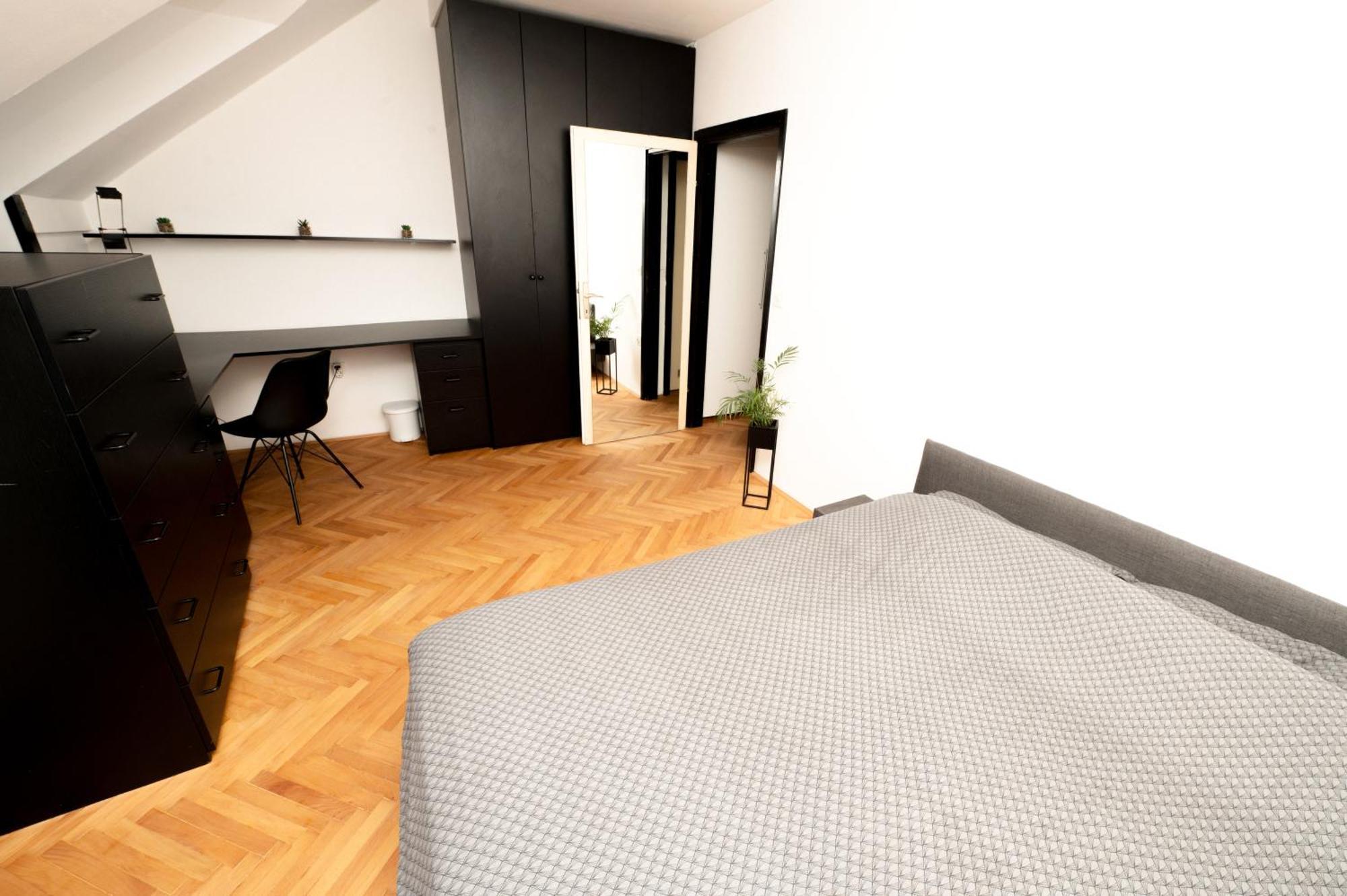 Tony'S Place Under The Castle Ljubljana Bagian luar foto