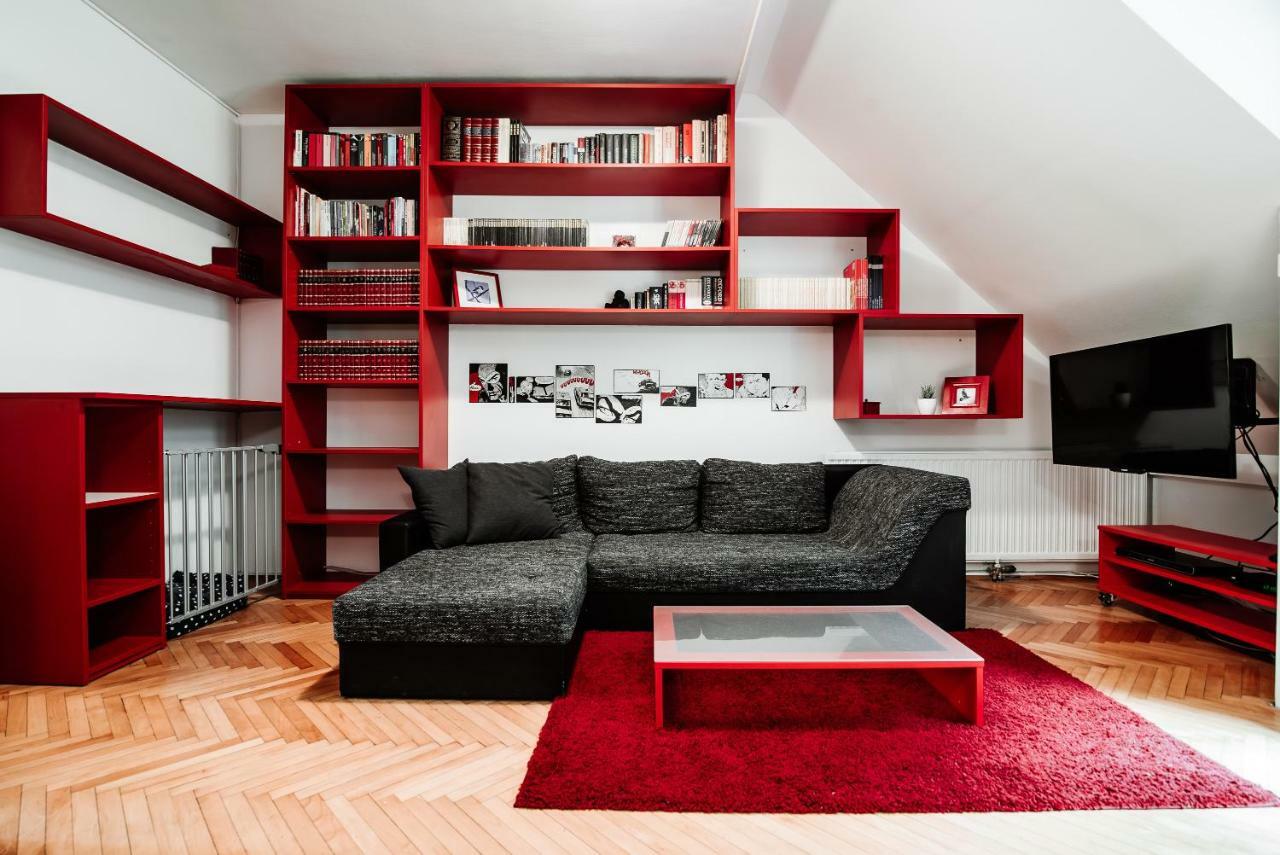 Tony'S Place Under The Castle Ljubljana Bagian luar foto